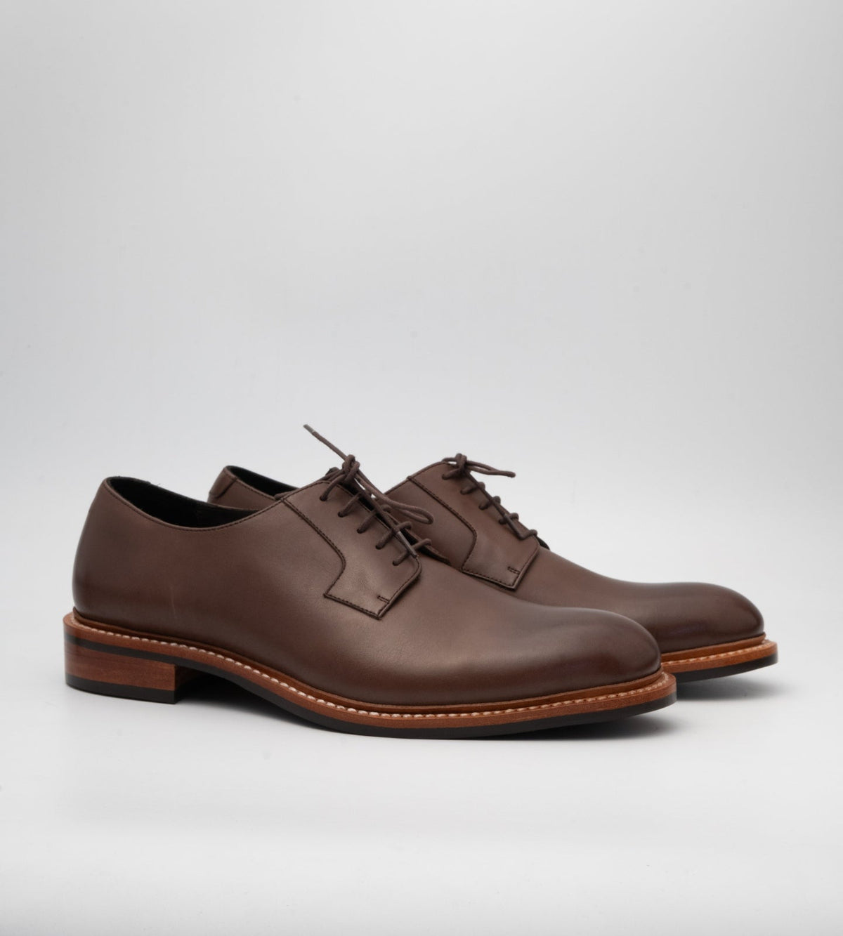 Hand-Welted Brown Plain Toe Blucher