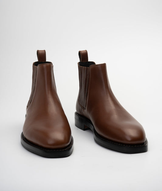 "Albion" - Hand Welted Tan Chelsea Boot