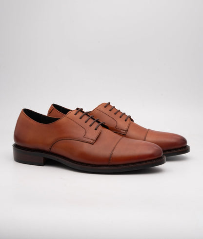 Hand Welted Classsic Tan Captoe Derby