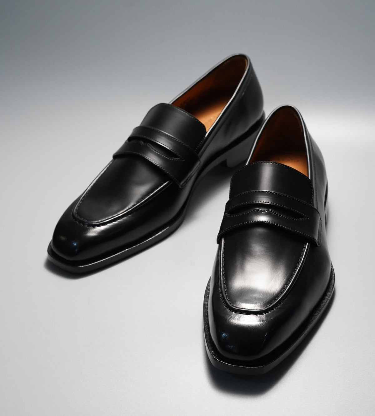 Handwelted Michigan Calf Chisel Toe Penny Loafer