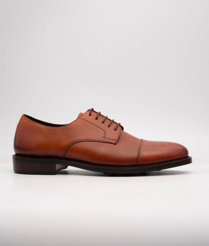 Hand Welted Classsic Tan Captoe Derby