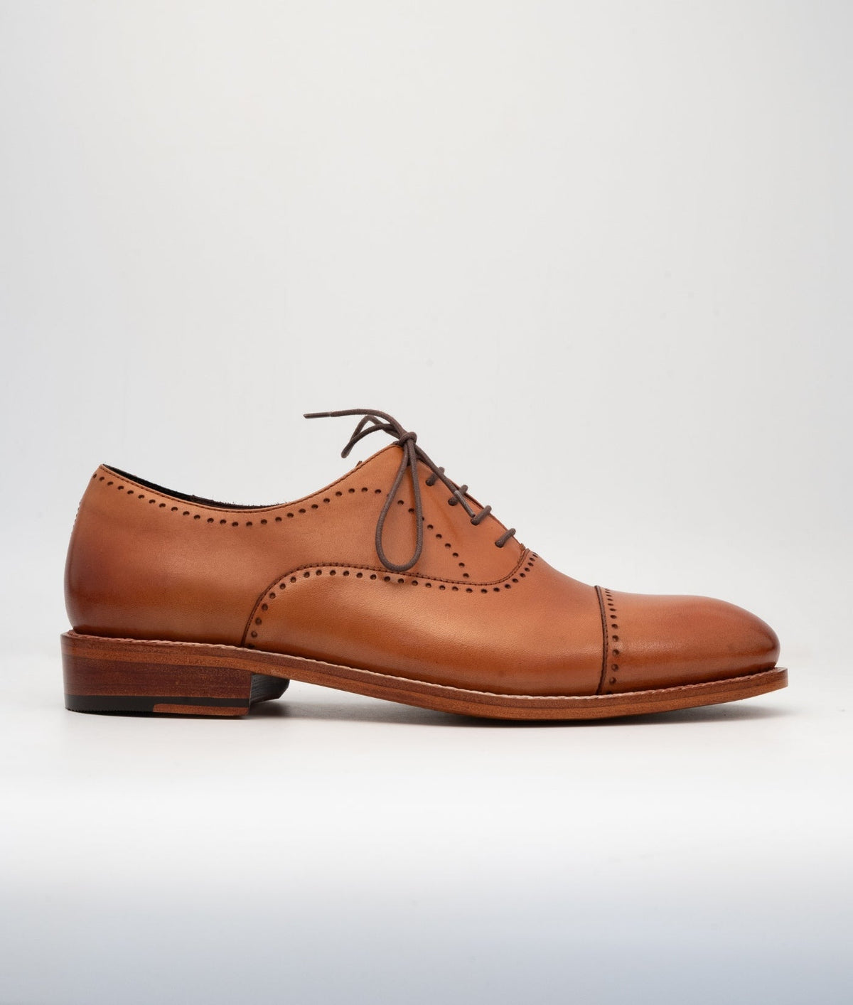 Hand Welted Tan Captoe Oxfords with Punches