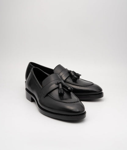 Hand-Welted Black Tassel Loafer