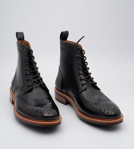 Hand-Welted Black Wingtip Brogue Boot